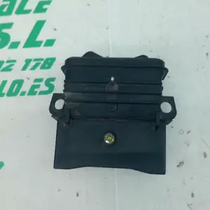 Foto de Boton de apertura de asiento Honda PCX 2017 referencia 231-24-48447 foto 3