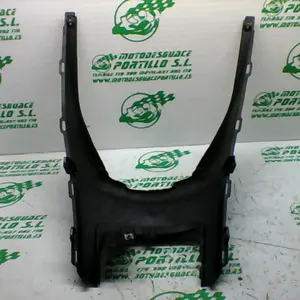 Foto de Carcasa bajo asiento Honda Lead 110 referencia 77-17-39066 foto 5