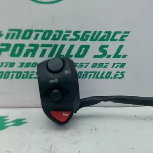 Foto de Piña izquierda Peugeot Satelis 125 referencia 336-20-43128 foto 1