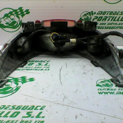Foto de Piloto trasero Yamaha VITY 125 referencia 276-19-29925