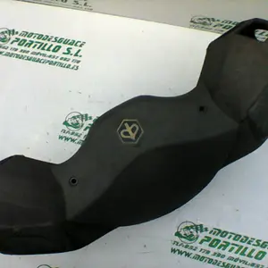 Foto de Embellecedor del manillar Piaggio X8 125 referencia 295-20-37710 foto 14