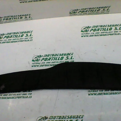 Foto de Alfombrilla izquierda Piaggio X8 125 referencia 295-20-37713