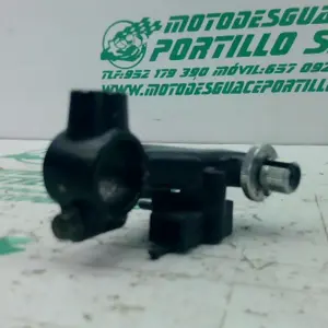 Foto de Soporte de maneta embrague Suzuki Intruder 250 referencia 391-23-46972 foto 4