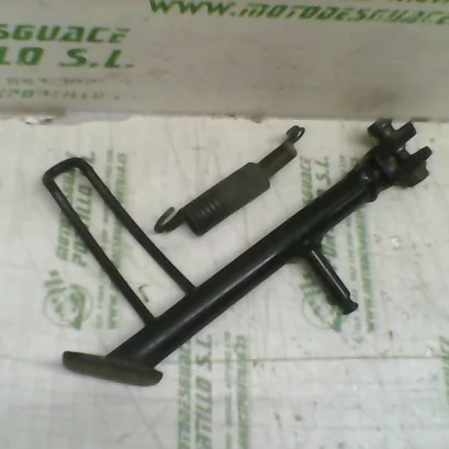 Foto de Patilla lateral Honda Foresight 250 referencia 147-17-14157