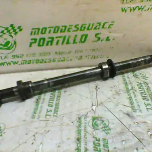 Foto de Eje de rueda trasera Keeway RKV 125 referencia 326-22-42279 foto 3