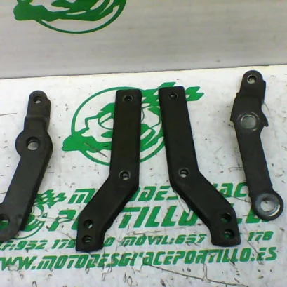 Foto de Soporte guardabarros delantero Keeway RKV 125 referencia 326-22-42293