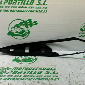 Foto de Embellecedor del piloto trasero Piaggio LIBERTY 125 3V referencia 67-23-42413