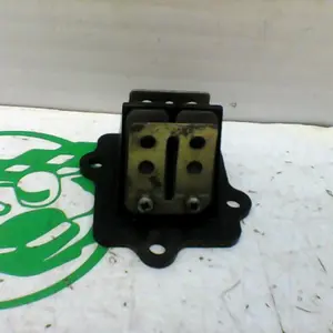 Foto de Caja de laminas Yamaha Jog 1 50 referencia 311-21-39206 foto 4