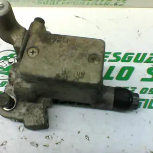 Foto de Bomba de freno delantero Yamaha Cygnus x 125 referencia 324-23-45143 foto 17