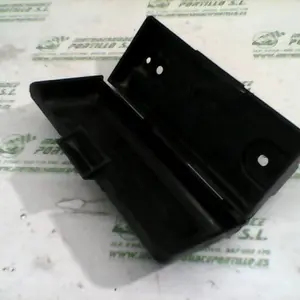 Foto de Caja de herramienta Kawasaki Vulcan 500 referencia 81-17-7119