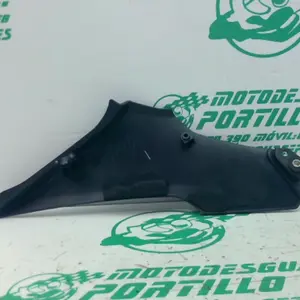 Foto de Carcasa lateral izquierda Kawasaki Z 900 referencia 6-24-47500 foto 5