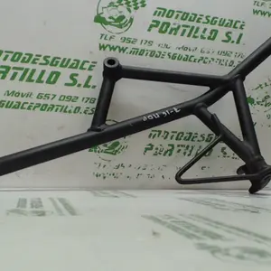 Foto de Estribera trasera izquierda Kawasaki versys 650 referencia 7-16-7279