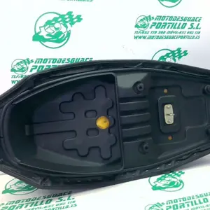 Foto de Asiento Benelli MACIS referencia 324-22-39617 foto 4