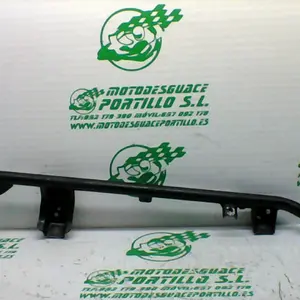 Foto de Soporte de suelo Honda Dylan 125 referencia 352-22-38701 foto 2