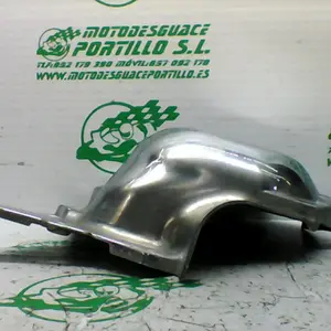 Foto de Embellecedor de motor Daelim Daystar 125 referencia 139-21-41987 foto 8