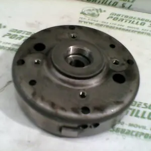 Foto de Plato magnetico Peugeot Tweet 50 4T referencia 164-23-45630 foto 7