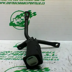 Foto de Estribera trasera derecha con reposapies Honda ARROBA 125 referencia 372-21-38136 foto 5