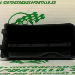 Foto de Tapa batería Vespa LX 50 2T referencia 199-22-41916 foto 6