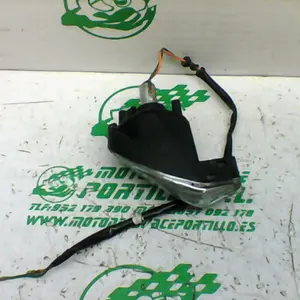 Foto de Intermitente trasero izquierdo Honda Pcx 125 referencia 181-23-46256 foto 10