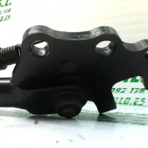 Foto de Patilla lateral Yamaha FZ1-N referencia 177-19-21715 foto 3