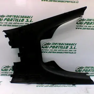 Foto de Carcasa bajo asiento Kymco Super Dink 125 referencia 100-22-36559 foto 7