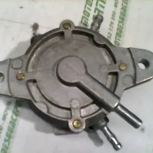 Foto de Bomba depresora de gasolina Kymco Bet&win 125 referencia 322-23-48529