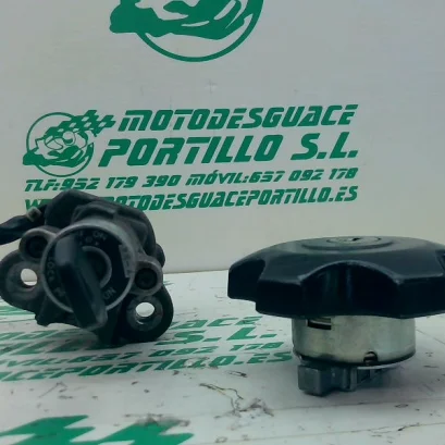 Foto de Juego de cerraduras Suzuki RV 125 referencia 146-23-44935