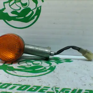 Foto de Intermitente trasero izquierdo Yamaha Why 50 2T referencia 80-21-41813 foto 5
