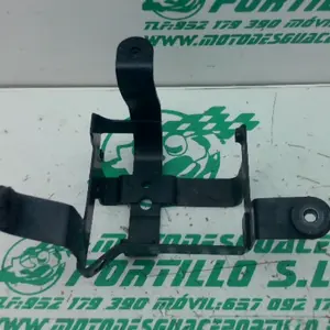 Foto de Soporte modulo ABS Honda CB 500XA referencia 415-23-47878 foto 4