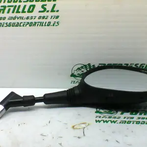 Foto de Retrovisor derecho Suzuki Burgman 125 referencia 8-21-28408 foto 4