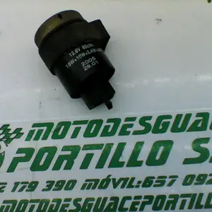 Foto de Rele de intermitencia Yamaha Cygnus x 125 referencia 256-19-22777 foto 10