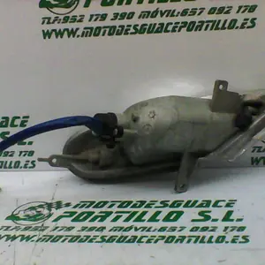 Foto de Intermitente trasero derecho Kymco Grand dink 125 referencia 166-20-36170 foto 5