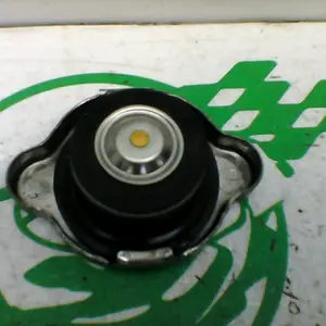 Foto de Tapon del radiador Kymco super dink 300 i referencia 367-19-43511 foto 2
