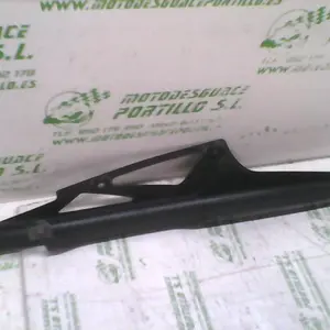 Foto de Cubre cadena Yamaha XT-125-X referencia 144-23-43764 foto 2