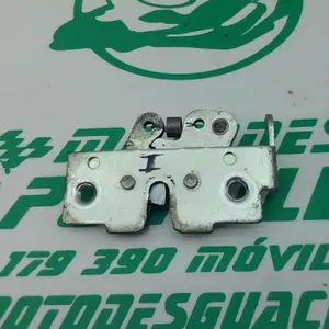 Foto de Cerradura del asiento Yamaha XMAX 250I referencia 283-22-37552 foto 8