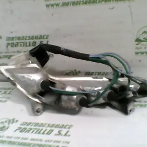 Foto de Intermitente delantero derecho Peugeot Tweet 50 4T referencia 92-23-45773 foto 1