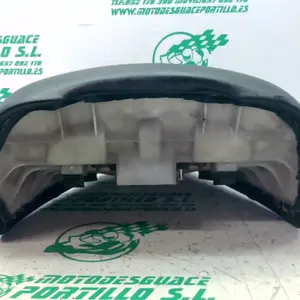 Foto de Asiento delantero Suzuki Intruder 250 referencia 391-23-46911 foto 4