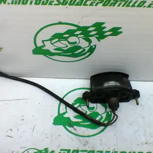 Foto de Luz de matricula Suzuki gsx 750 f referencia 165-22-37231 foto 1