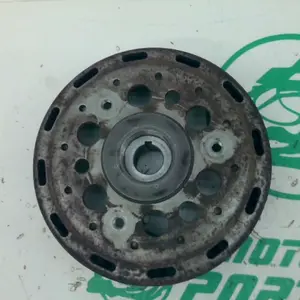 Foto de Plato magnetico Honda PCX 2017 referencia 231-24-48599 foto 3