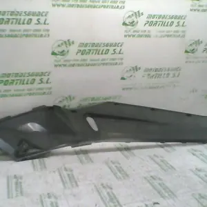 Foto de Carcasa lateral izquierda Yamaha X MAX 125 referencia 101-16-15799 foto 3