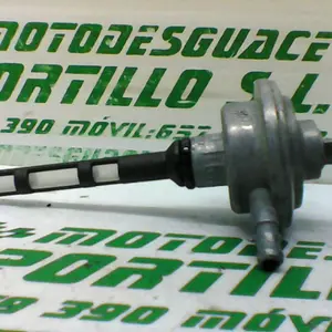 Foto de Grifo gasolina Piaggio ZIP Aire 2T 1 50 referencia 60-16-29141 foto 2