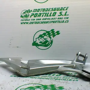 Foto de Estribera trasera derecha BMW K1200R referencia 332-23-45342 foto 4