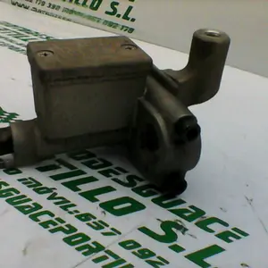 Foto de Bomba de freno delantero Yamaha Cygnus x 125 referencia 324-23-45143 foto 33