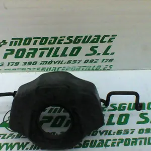 Foto de Embellecedor de cerradura de contacto Honda CBF 125 M referencia 166-22-34833 foto 1