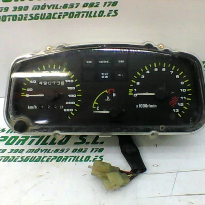 Foto de Cuentakilómetros Kawasaki Gpz 500 referencia 132-18-43201