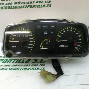 Foto de Cuentakilómetros Kawasaki Gpz 500 referencia 132-18-43201