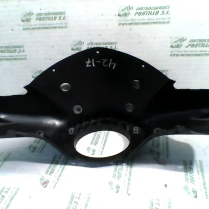 Foto de Cabezón Yamaha Xcity 250 referencia 366-19-37335