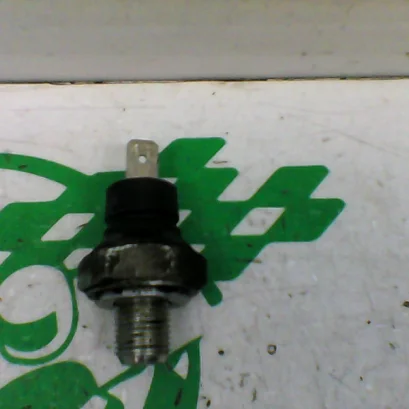 Foto de Sensor de presión del aceite Piaggio LIBERTY 125 3V referencia 67-23-42434