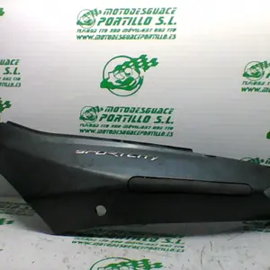 Foto de Carcasa lateral trasera izquierda Aprilia Sportcity 125 referencia 219-20-39548 foto 2