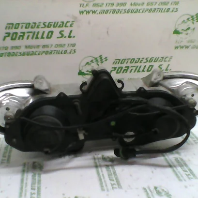 Foto de Faro delantero Piaggio X9 250 referencia 44-18-12414